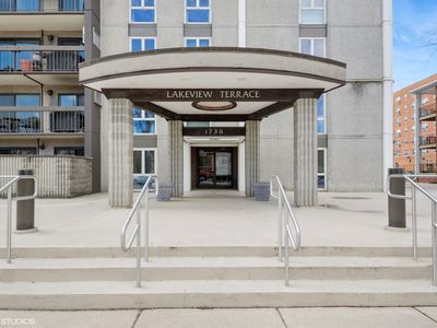 1738 Chicago Ave APT 402, Evanston, IL, 60201