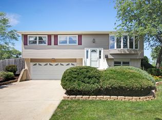7400 161st Pl, Tinley Park, IL 60477