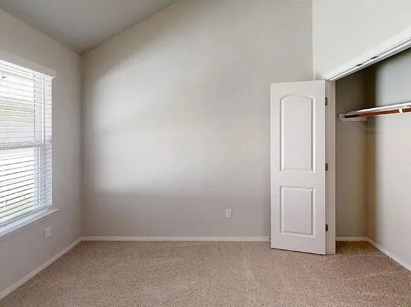 185 Heather Glen Way, Maxwell, TX 78656