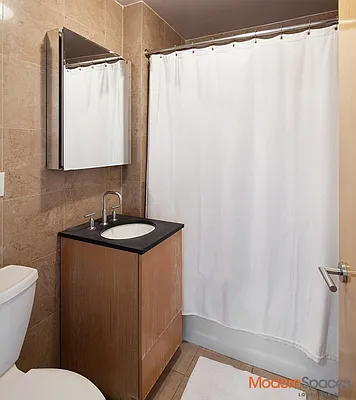 Sold by Modern Spaces | media 7