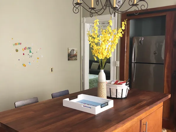 128 Nash St #1, New Haven, CT 06511