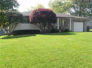 3895 Cumberland Dr, Youngstown, OH