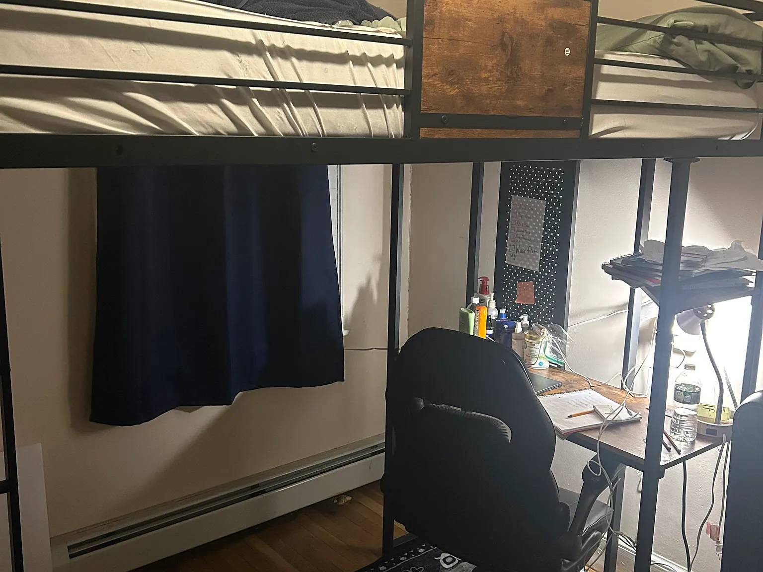 1 bed, 2622 sqft, $925 — Photo 2