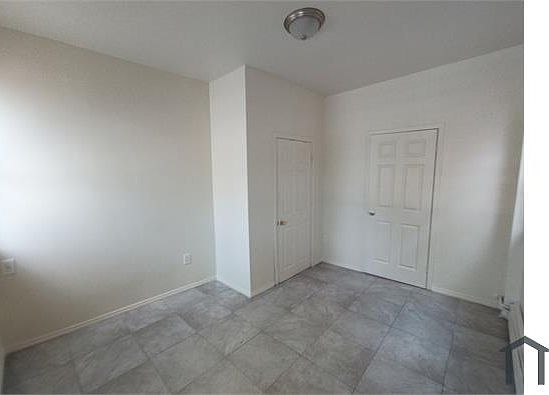 5th image of 3610 Neptune Ave #3