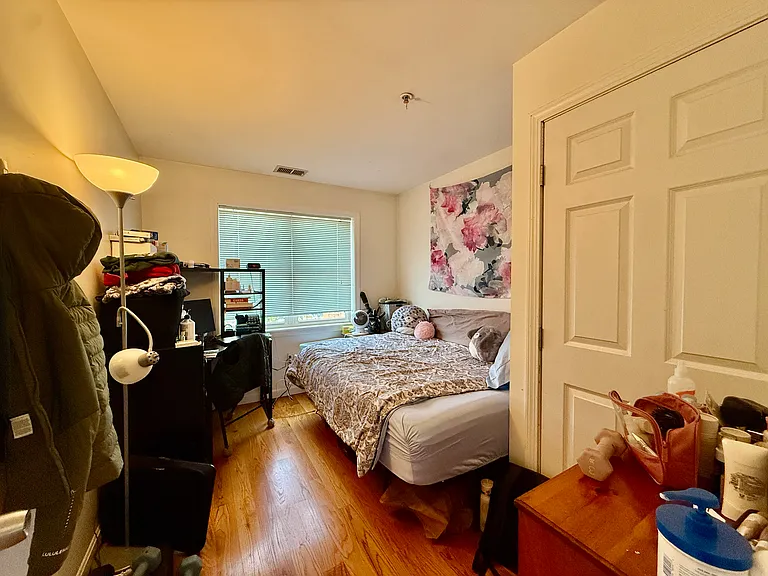 660 Cambridge St #402 — Photo 8