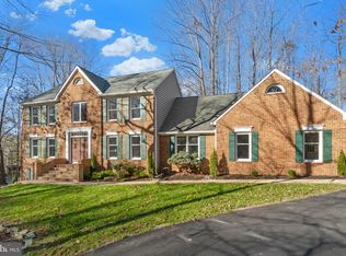 4918 Lanyard Ln, Woodbridge, VA 22192