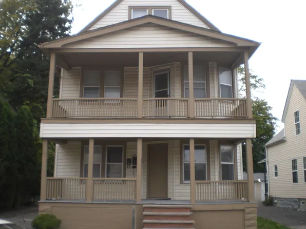 1682 W 69th St, Cleveland, OH 44102
