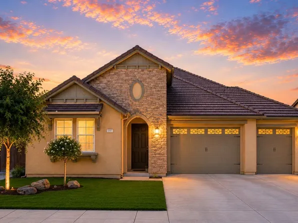 3992 Flint Ave, Clovis, CA 93619