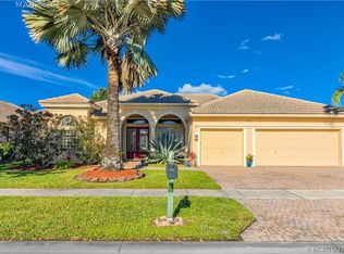 7005 SE Bay Hill Dr, Stuart, FL 34997
