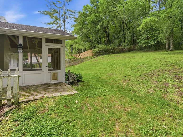 5724 Knob Rd — Photo 39