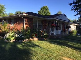 4412 Cedar Lake Rd, Howell, MI 48843