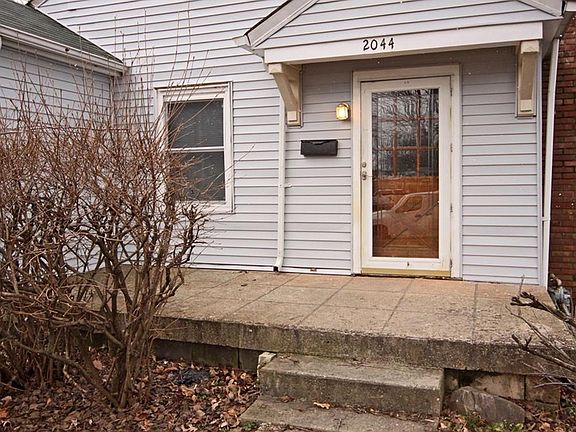 5th image of 2044 N Dequincy St