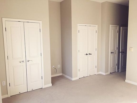 4th image of 660 King St Unit 233