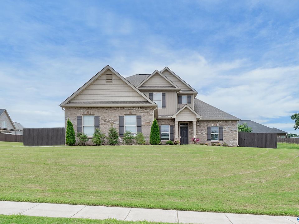 1st image of 107 Fowler Creek Way
