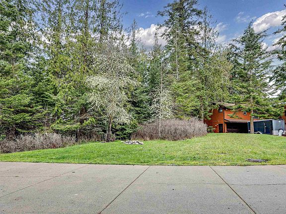 2nd image of Nka Vancouver Pl