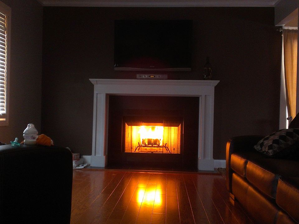 2nd image of 12 Morris St