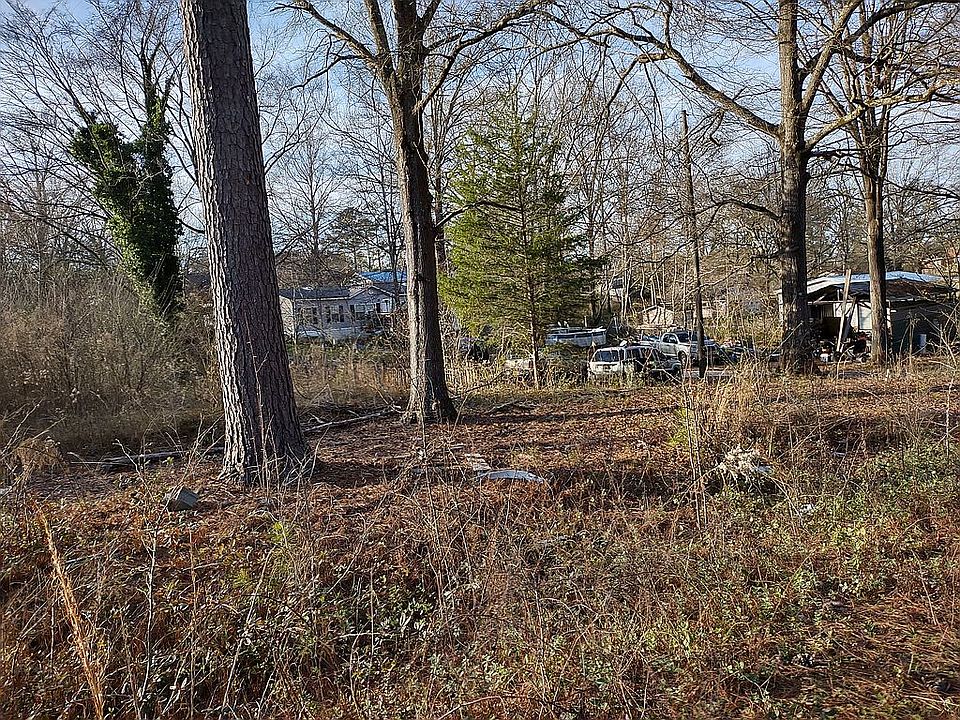 2nd image of 77 Overhill Dr