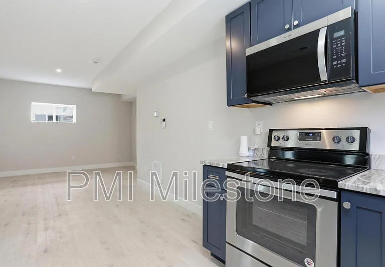 530 N 3rd St #B — Photo 5