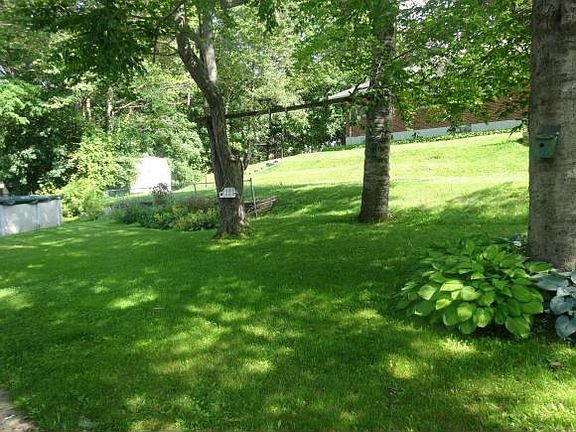 4th image of 428 Knightlee Ave