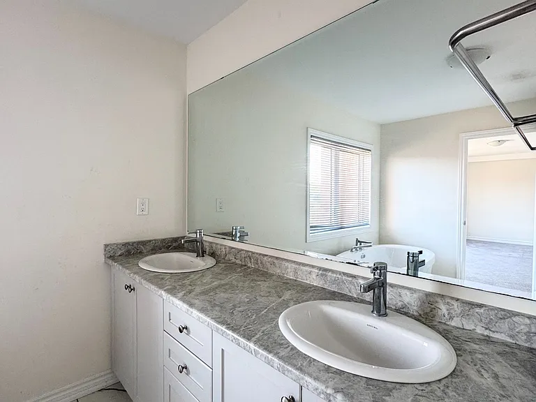 78 Kentledge Ave — Photo 20