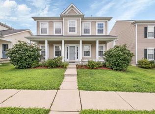 2003 Village Glen Dr, Wentzville, MO 63385
