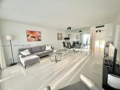 Parker Plaza Condo Estate — Photo 2