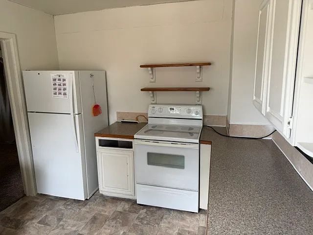 2 bed, 1662 sqft, $1,000 — Photo 3