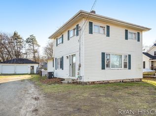 136 Summit St, Saranac, MI 48881
