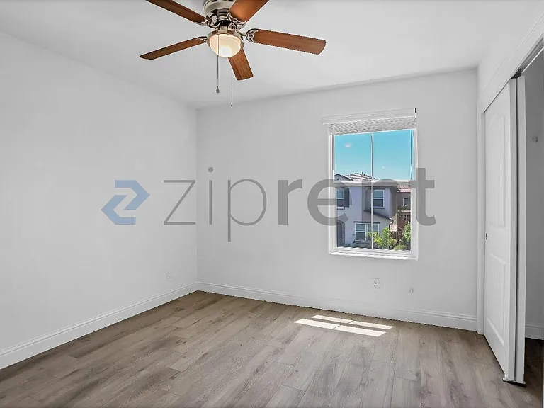 6314 W Donner Ave — Photo 27