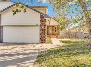104 N Oak Forest Rd, Derby, KS 67037