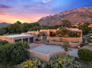 538 Black Bear Rd NE, Albuquerque, NM 87122