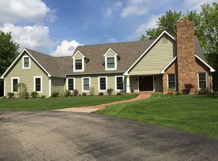 3 Blanchard Cir, South Barrington, IL 60010