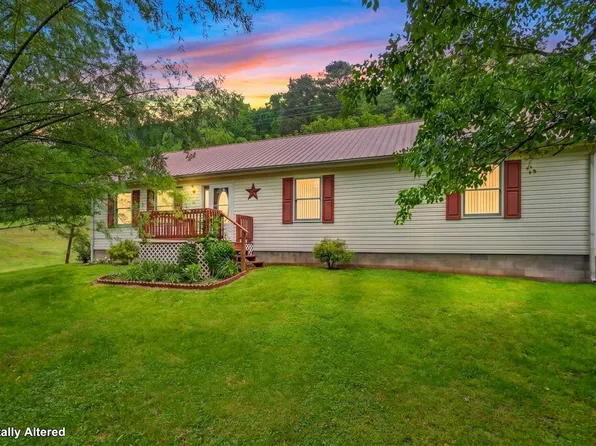 677 Centerville Rd, Thurman, OH 45685