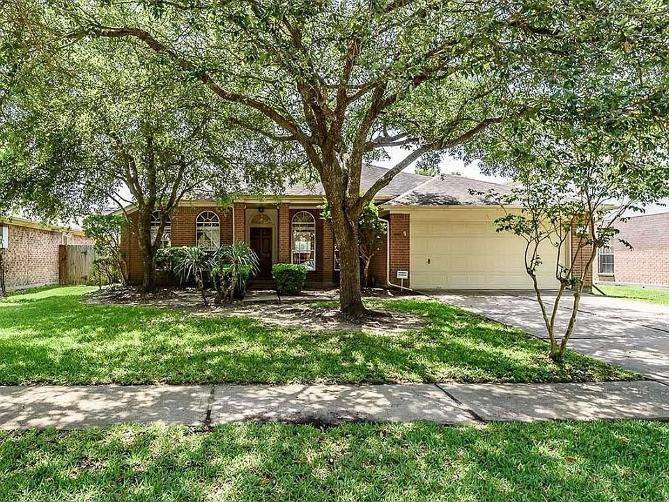 1st image of 3117 Watercastle Ct