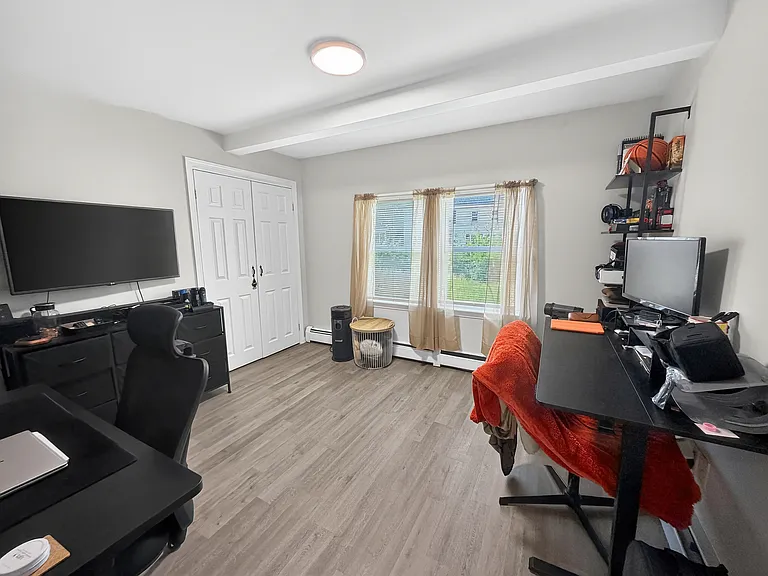 2 North St #1 — Photo 10