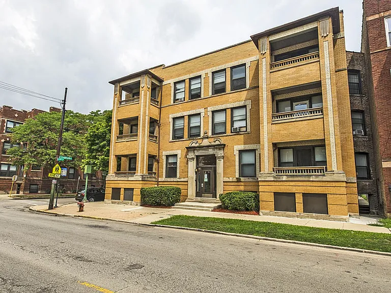 5047 S Champlain Ave #634-E — Photo 29