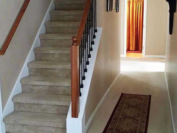 2nd image of 3611 Sunbridge Dr