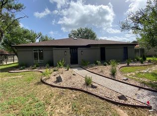 1603 Brook Hollow Dr, Bryan, TX 77802