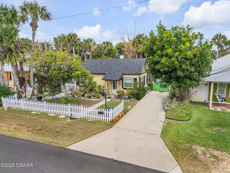 1st image of 204 Condict Dr