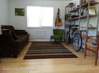 1004 E Pleasant St, Milwaukee, WI 53202