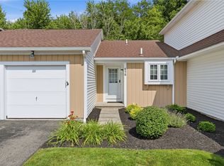656 Neros Run, Webster, NY 14580