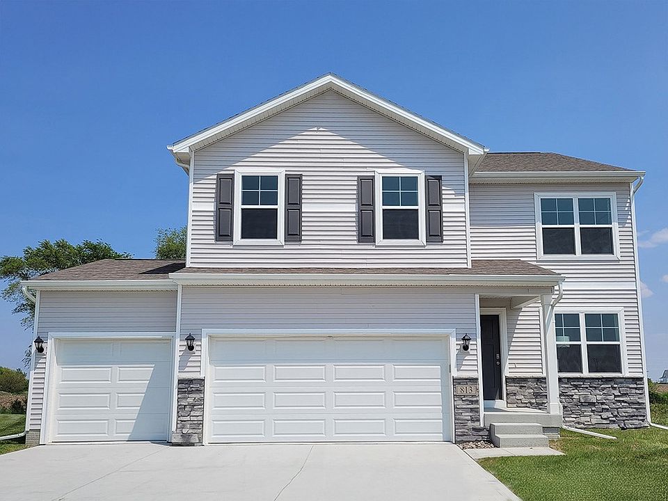 1st image of 635 11th St