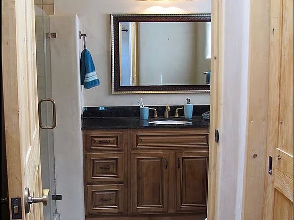 5th image of 8 Cresta De La Luna Rd