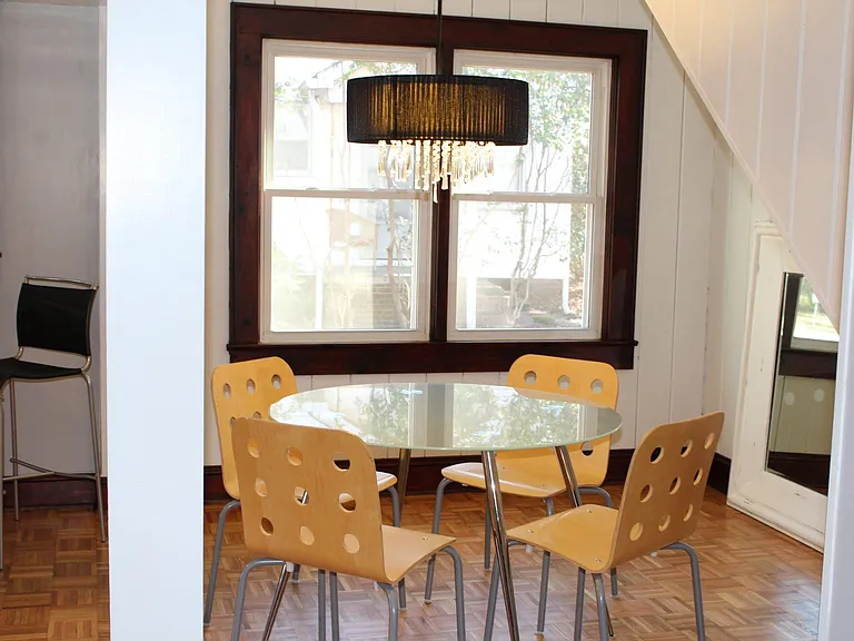 361 W Wilson Ave — Photo 4
