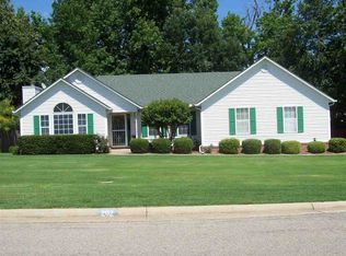 202 Hunters Ridge Dr, Jonesboro, AR 72404