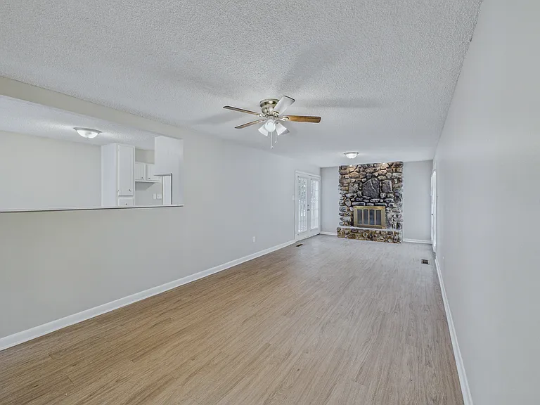 8210 Park Ave-21_06292026
