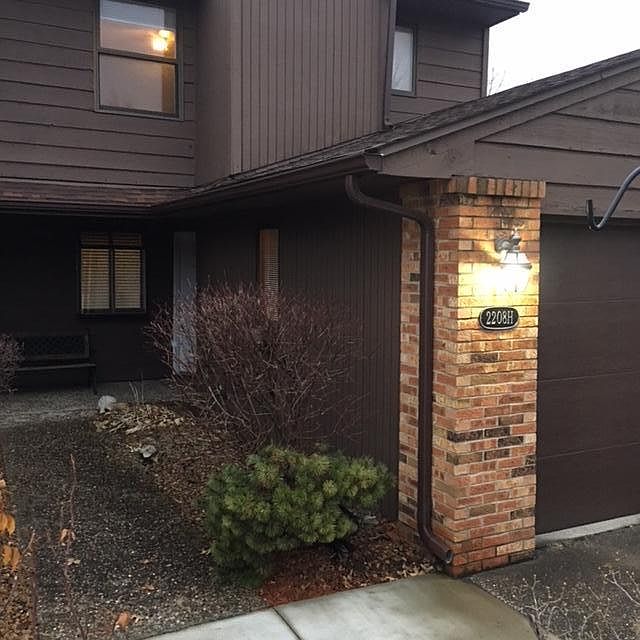 1st image of 2208 Bushnell Dr APT H