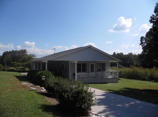 176 E Bowman Cir, La Follette, TN 37766