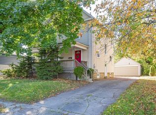 1336 W Waterloo Rd, Akron, OH 44314