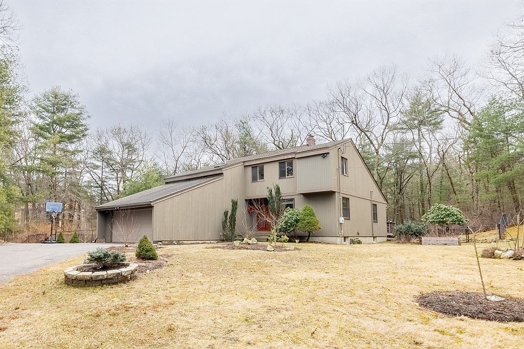 52 Harrison Cir, Rowley, MA 01969 Zillow